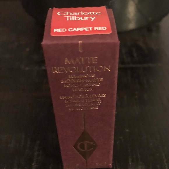 118-CHARLOTTE TIBURY RED CARPET RED LIPSTICKS - Picture 6 of 7